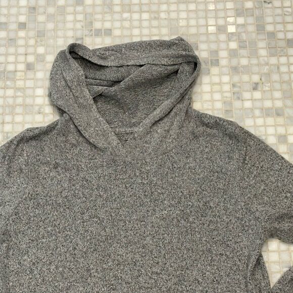 Z by Zella Girls Heathered Gray Hoodie Sweater - Picture 7 of 7